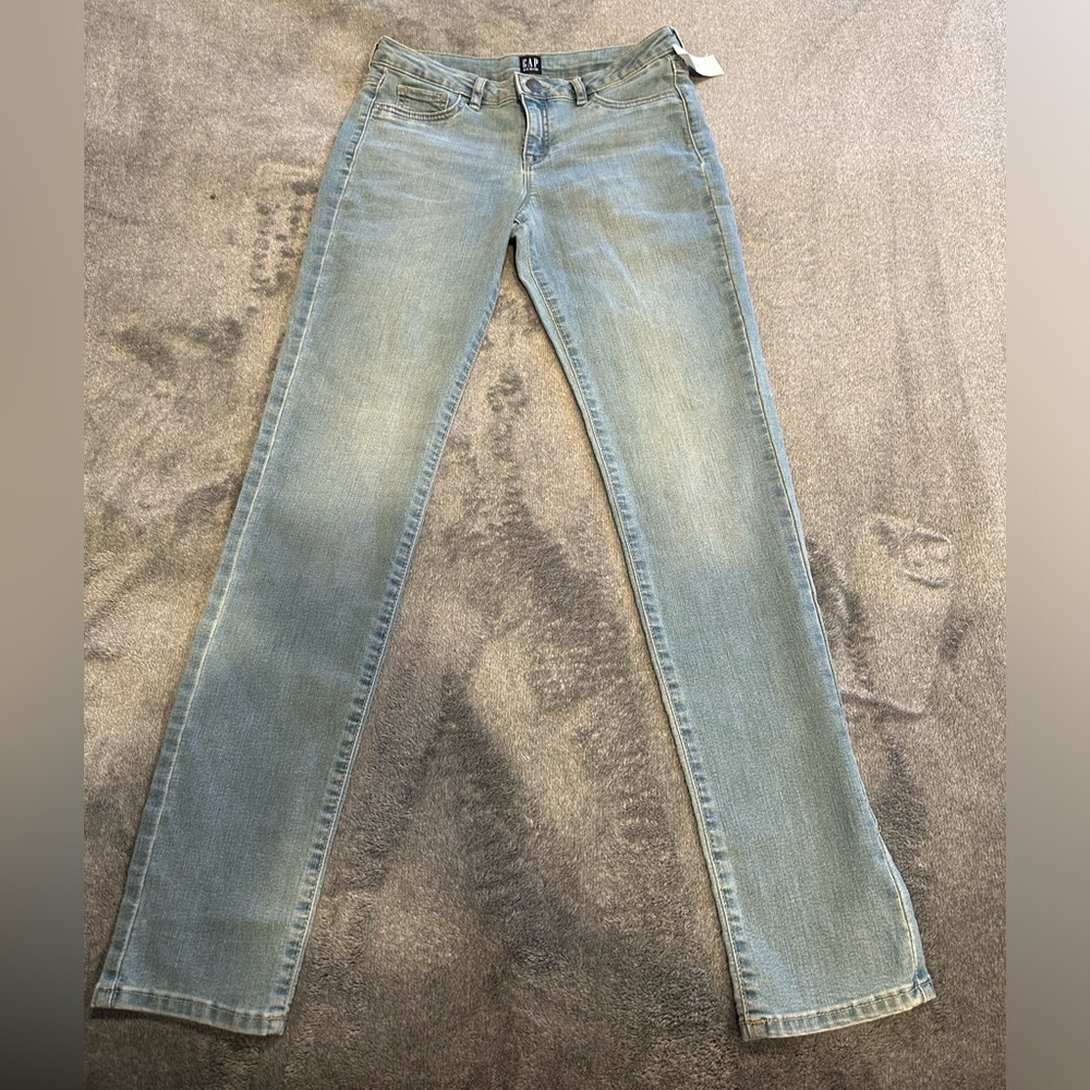 GAP Girls Denim jeans  size 14 Regular
Stretch Super Skinny .Brand new with tag